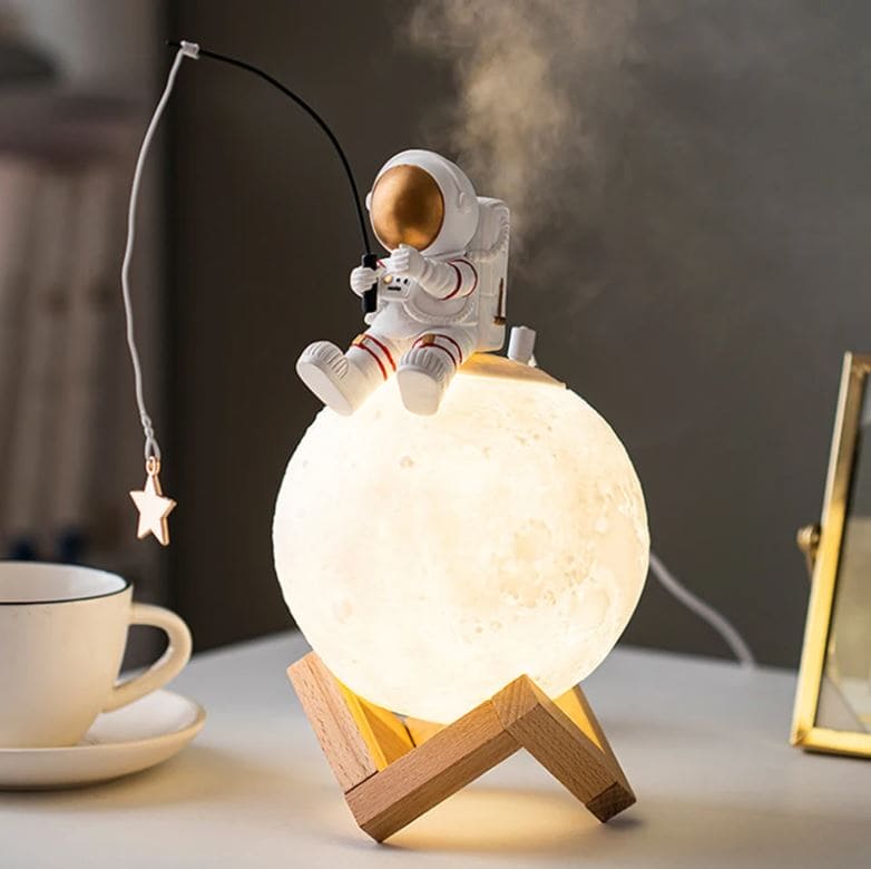 LunaMist™ - Humidificateur Astronaute avec Lampe Lune